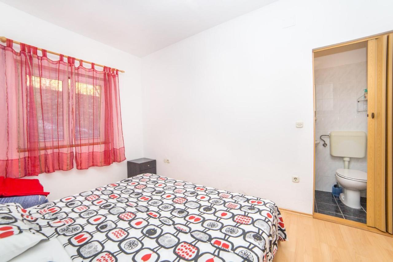 Apartment Jadranka Brist Eksteriør billede