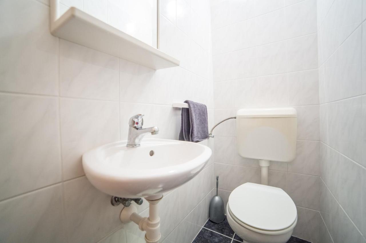 Apartment Jadranka Brist Eksteriør billede